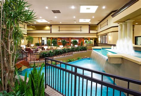 hotels in eastgate ohio